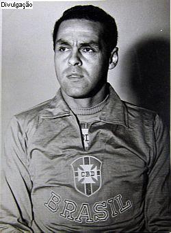 O Santos perde um de seus maiores ícones do clube ! Morre Gylmar dos Santos Neves bi-campeão mundial de futebol !